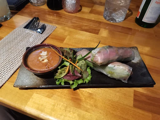 HaMi Vietnamese Cuisine & Sushi Bar photo 3